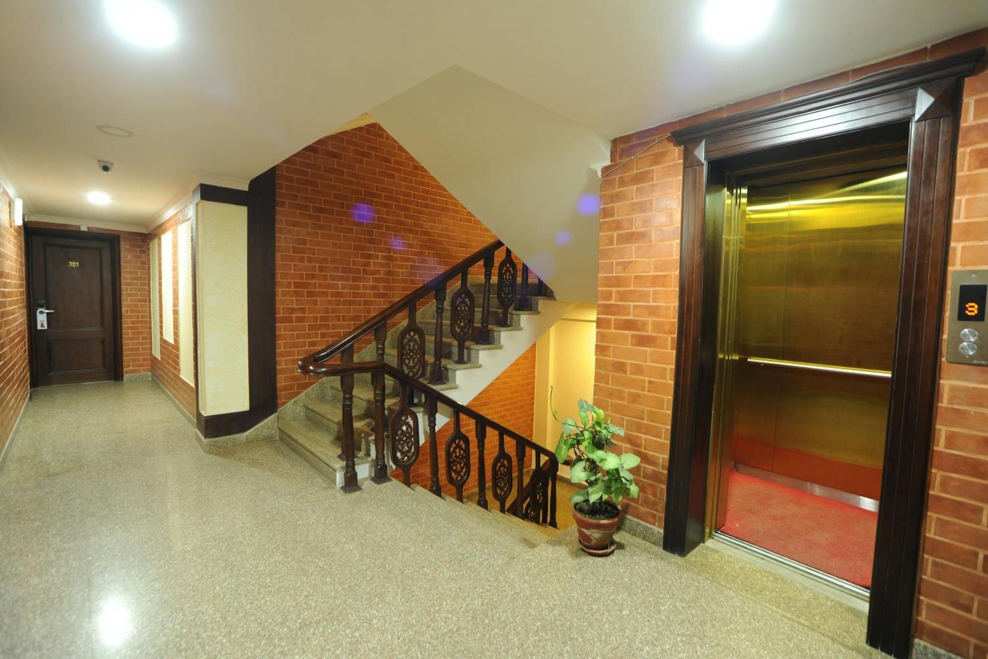 Apsara Boutique Hotel Katmandú Exterior foto