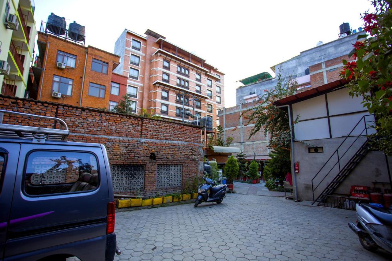 Apsara Boutique Hotel Katmandú Exterior foto