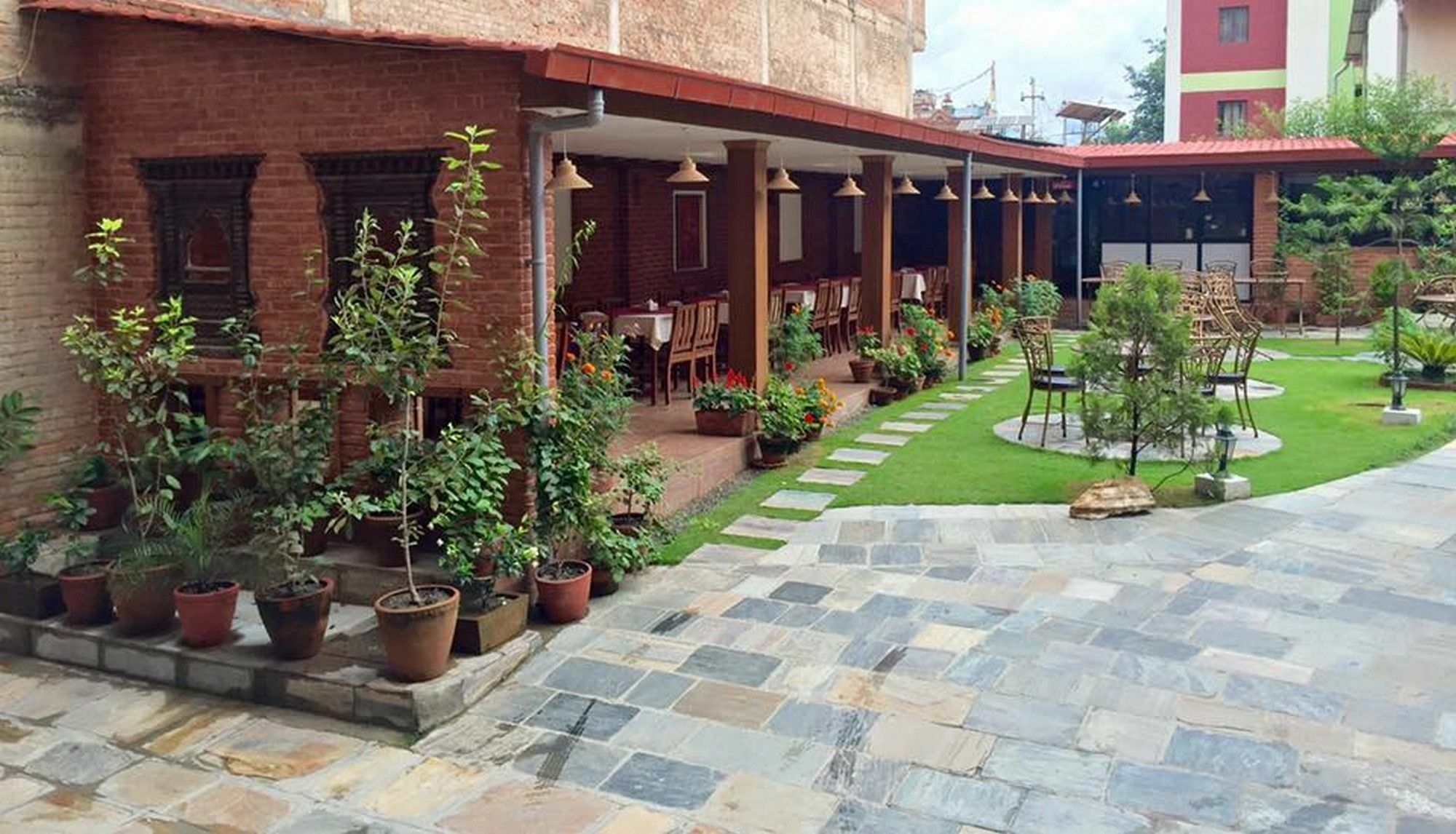 Apsara Boutique Hotel Katmandú Exterior foto